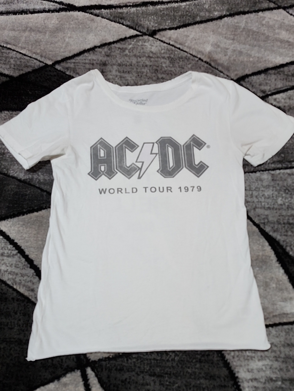 RECYCLED KARMA LICENSED AC/DC "HIGHWAY TO HELL" DISTRESSED GRAPHIC TEE-SHIRT